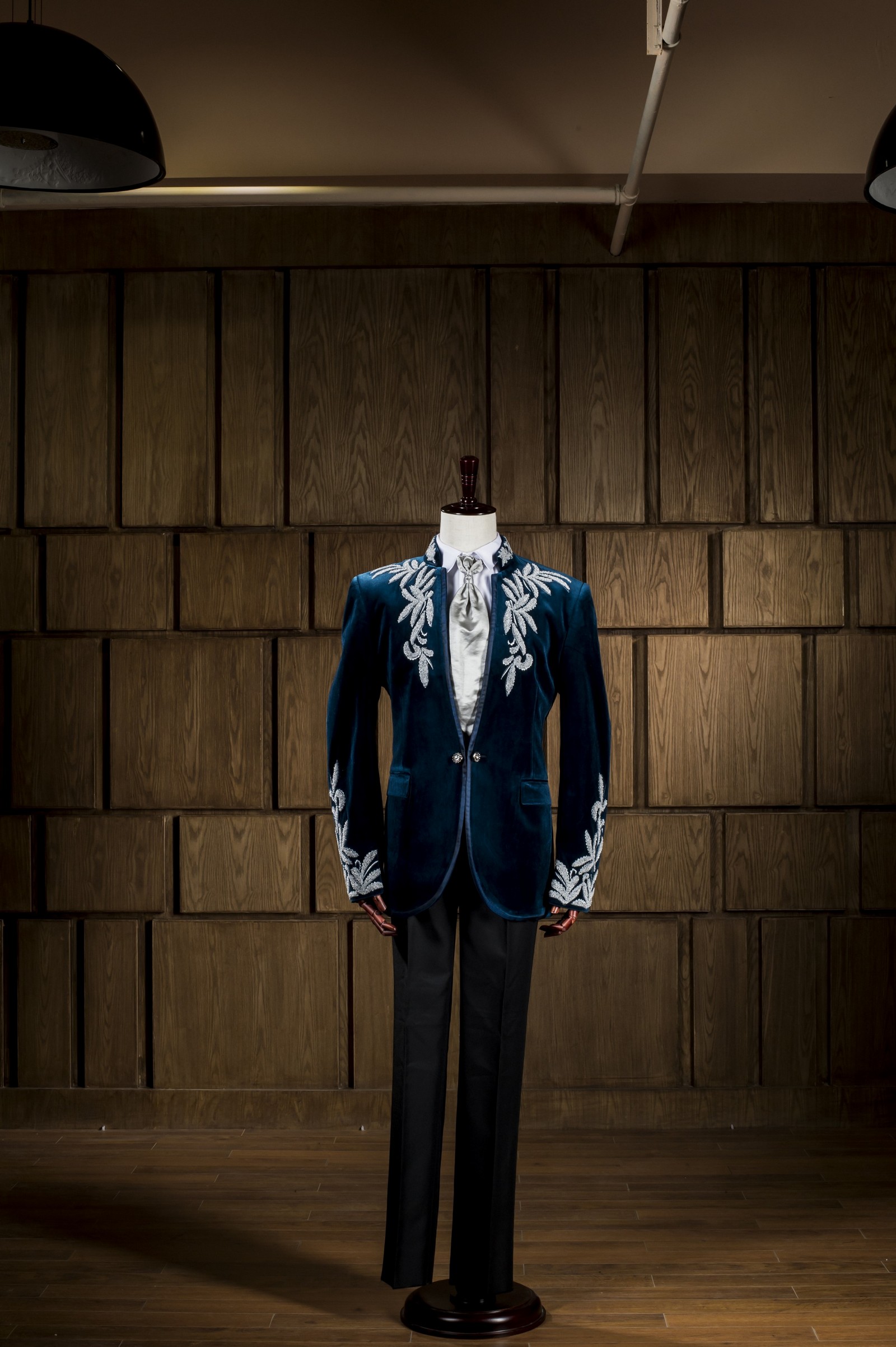 男士西服,西裝禮服,男士西裝,西服推薦,西服訂製,西服出租,西裝價格,西裝推薦